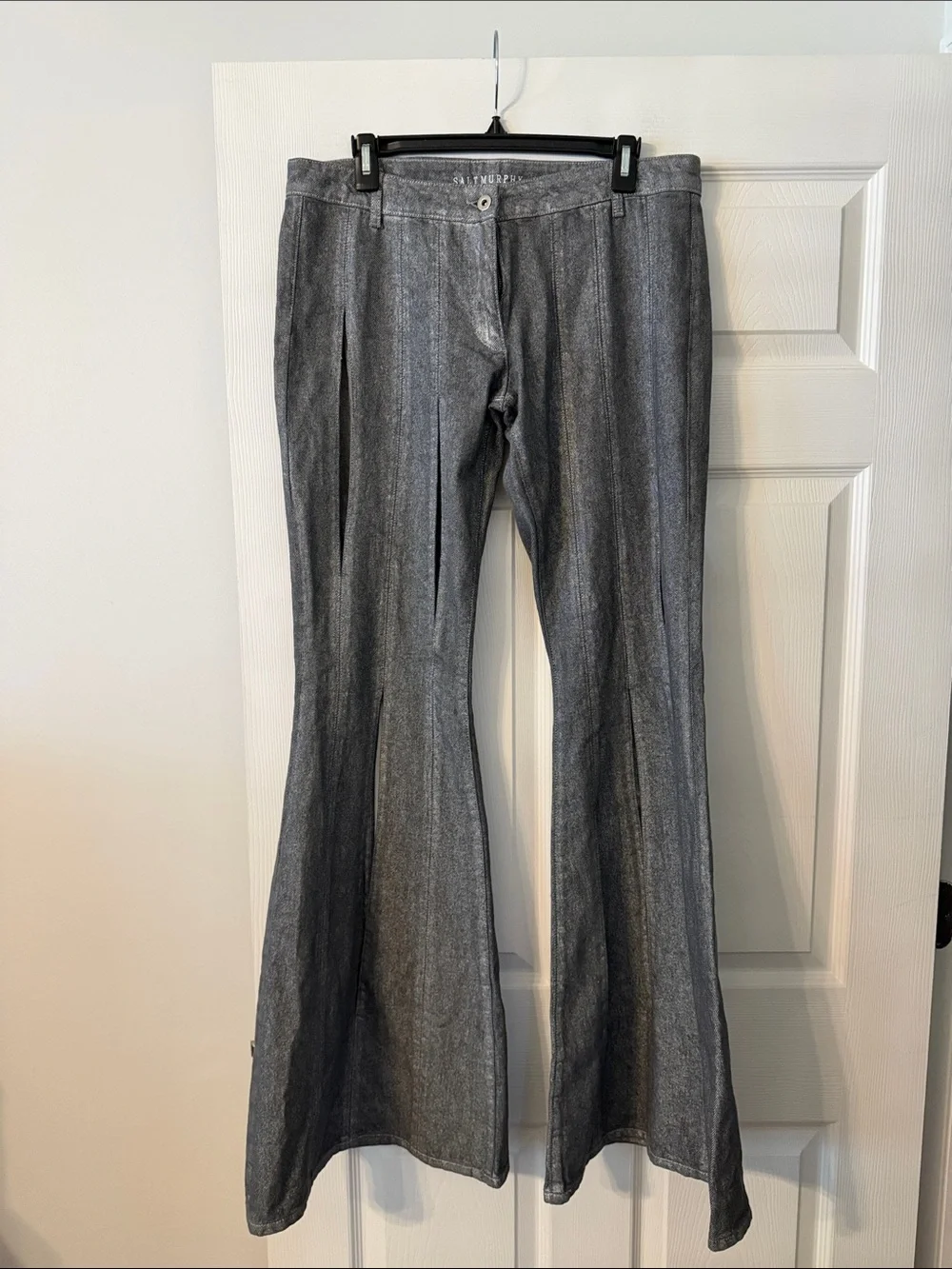 SALT MURPHY  Gray Flared Pleat-Front Jeans size 32 100% cotton inseam 34”